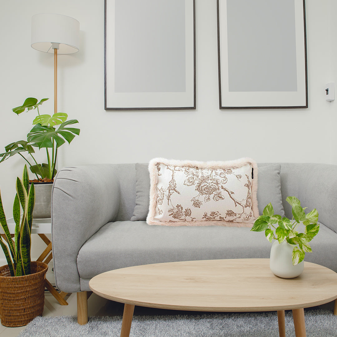 French provincial lumber cushion