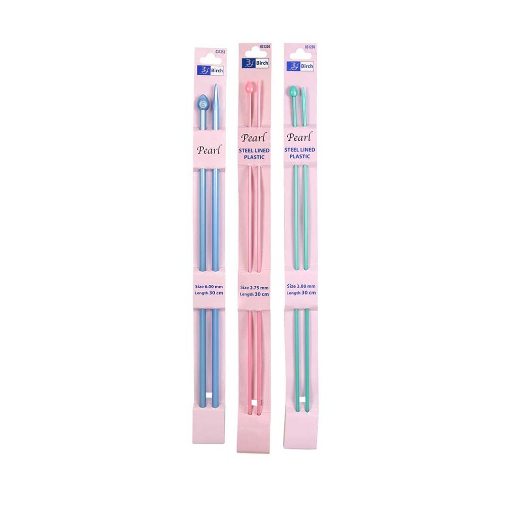 plastic knitting needles in assorted sizes 
