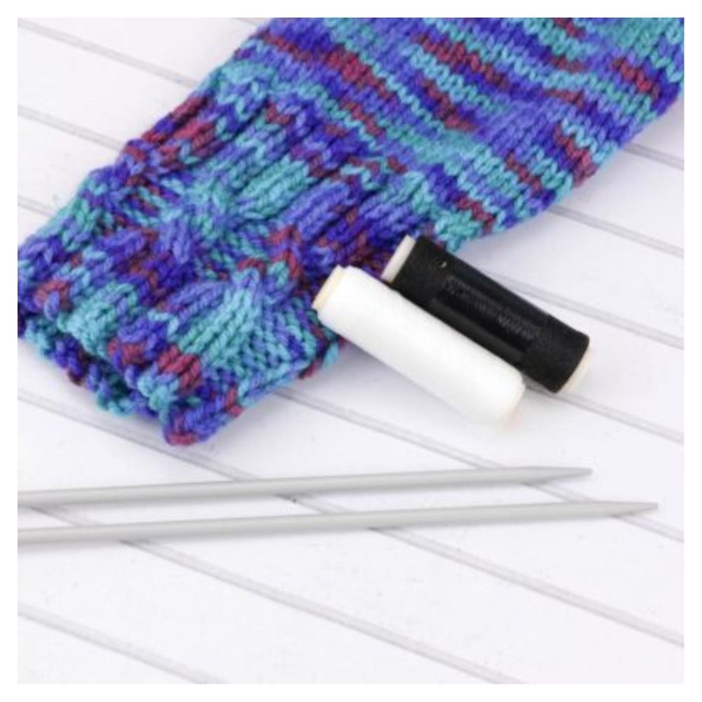 black knitting in elastic