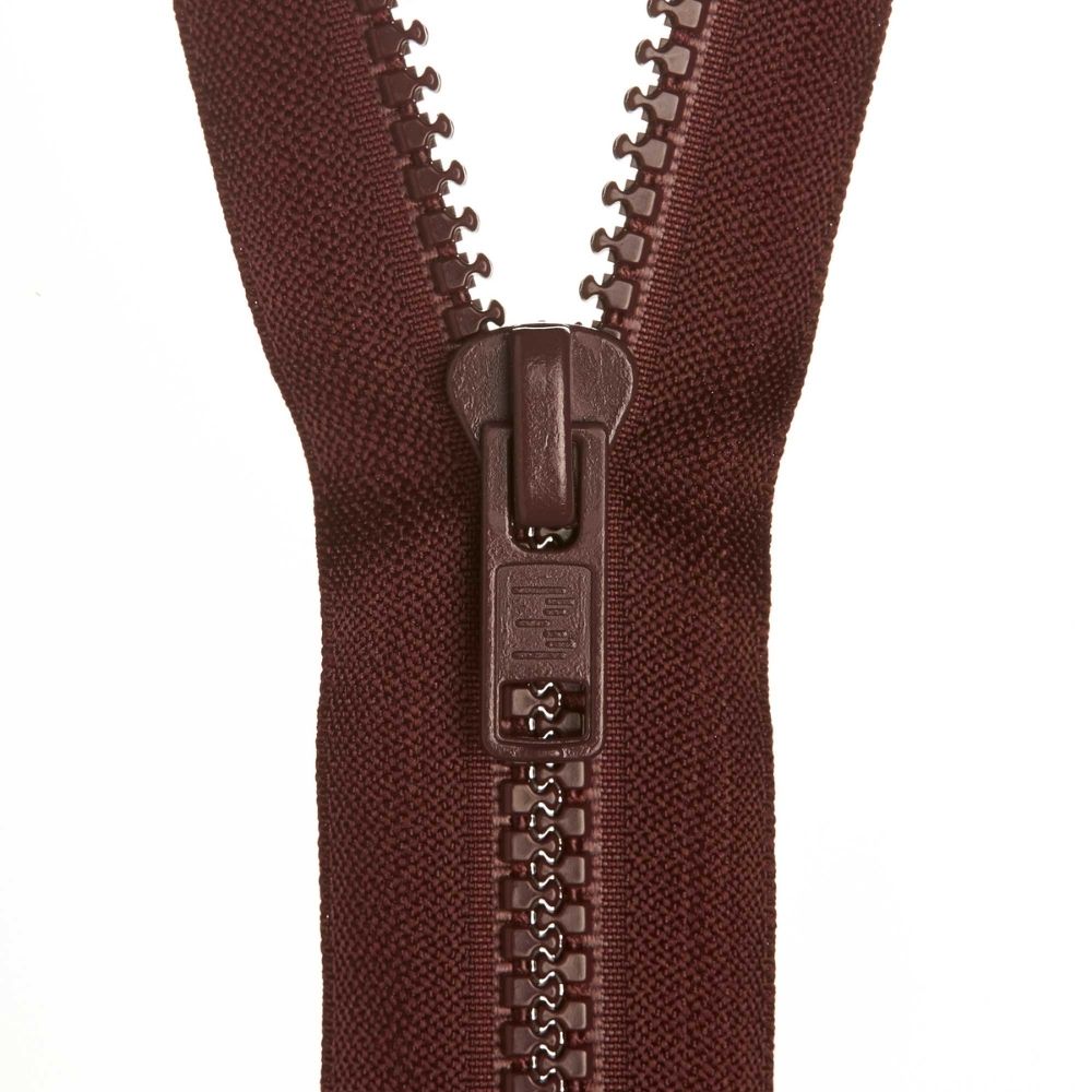 cranberry chunky closed ended zip