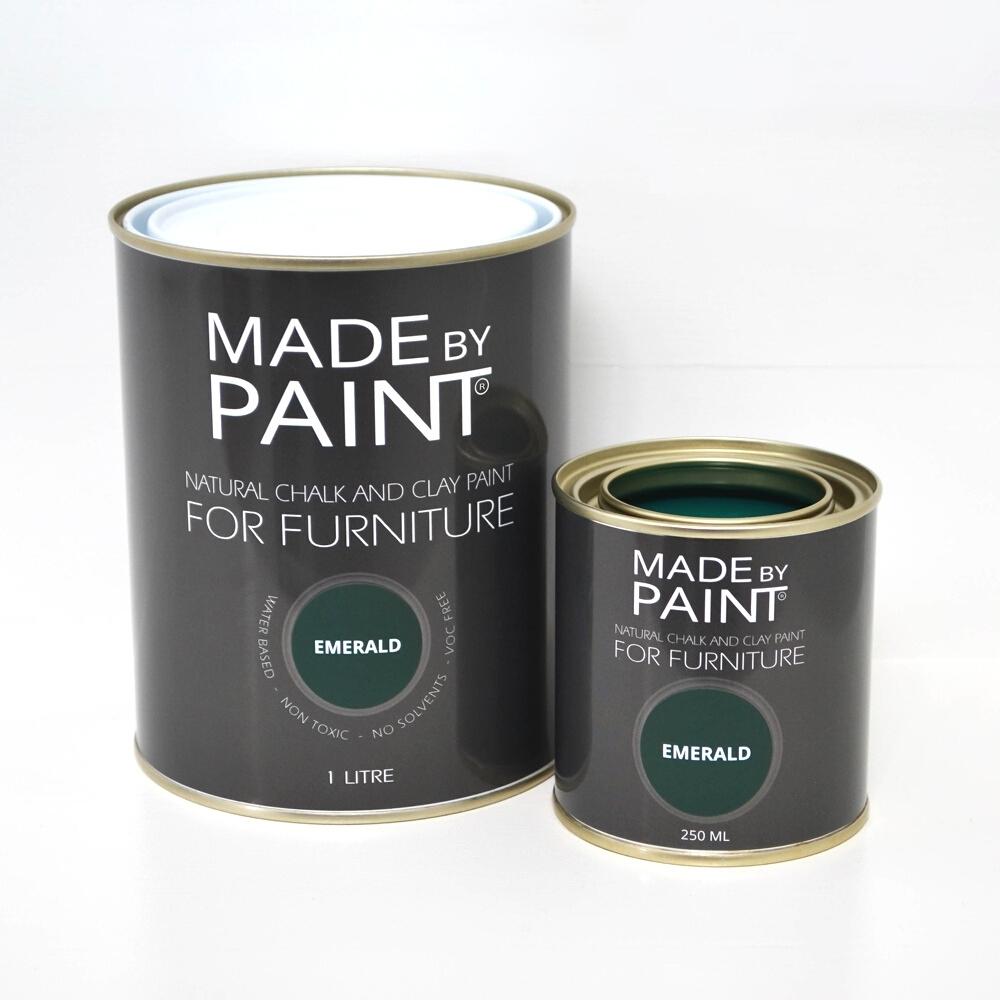 chalk and clay paint emerald